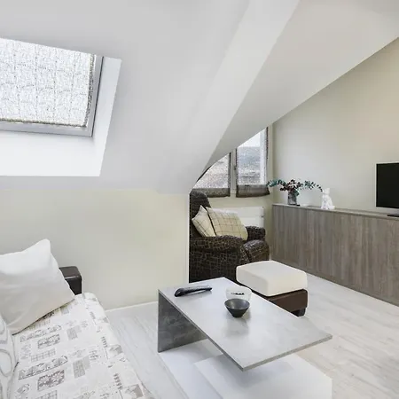 Calle Mayor Apartman Jaca